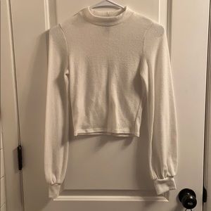 Cropped White Long Sleeve